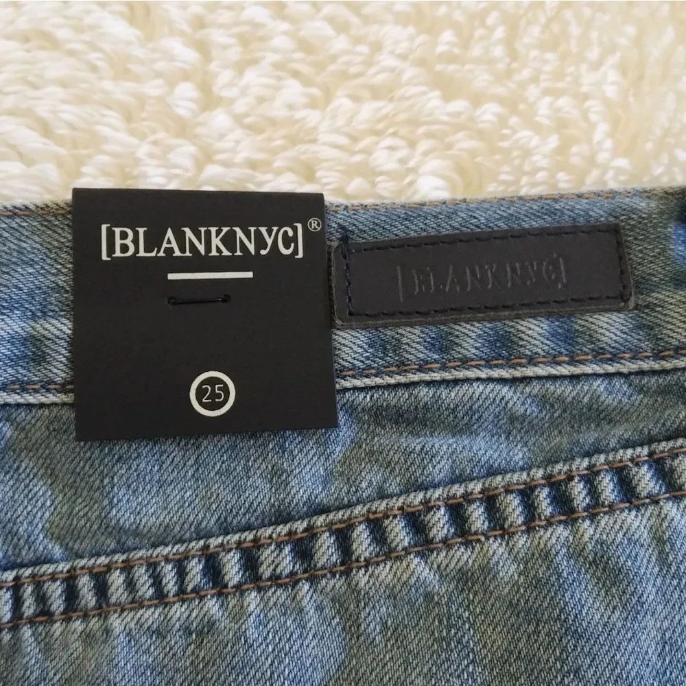 ✨️HP✨️ Blank NYC🗽Raw Hem Skirt - NWT - Picture 6 of 13